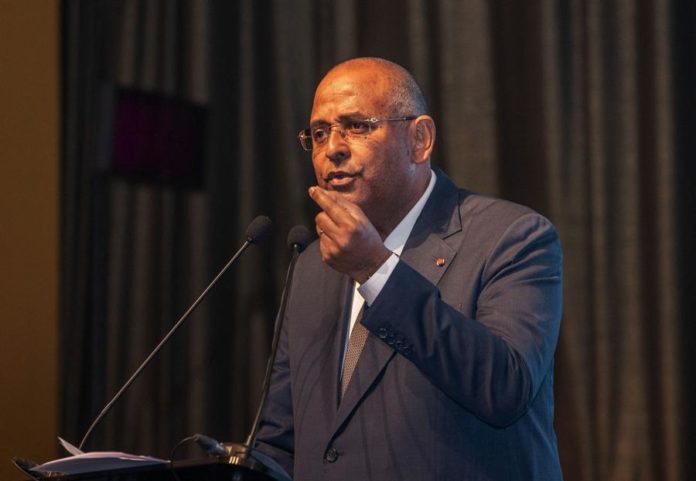 ouverture-officielle-a-abidjan-du-21eme-congres-international-de-l-eau-et-d_1khlvvchdgh