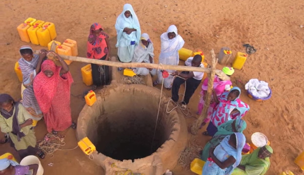 couv_altermondes_l_acces_a_l_eau_enjeu_majeur_en_mauritanie_2015