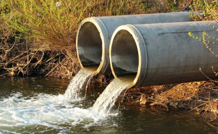 traitement-eaux-usees-enjeu-essentiel-couv